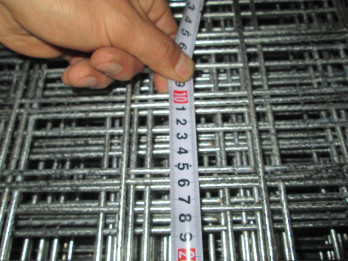 10mm ha saldato l'assicella di acciaio inossidabile Diamond Mesh Steel per il rinforzo del F72 concreto F82