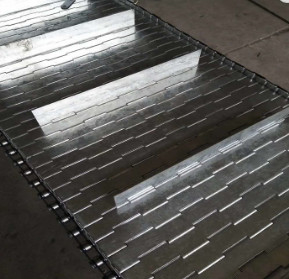 430 acciaio inossidabile perforato Chip Conveyor Chain Plate Belt